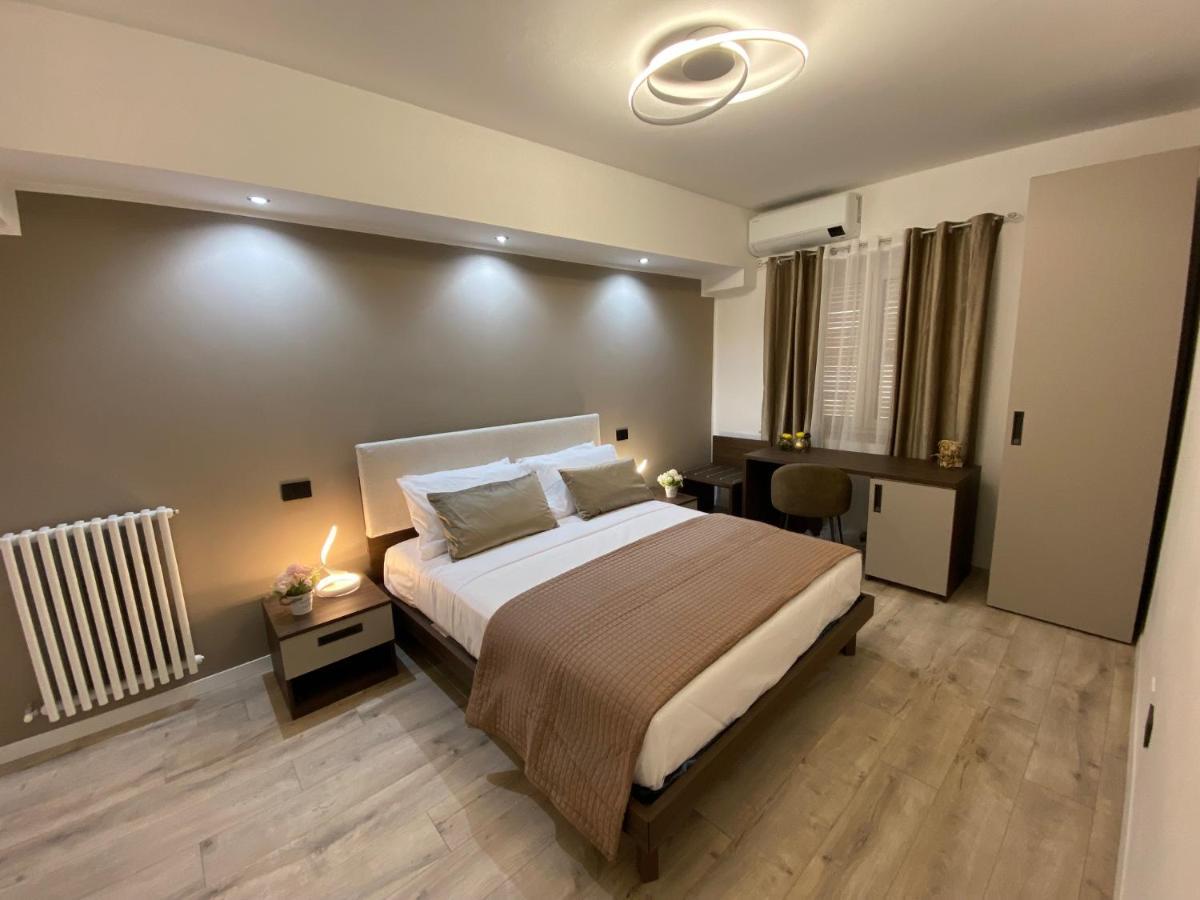Hotel Plaza Ungheria Палермо Екстер'єр фото